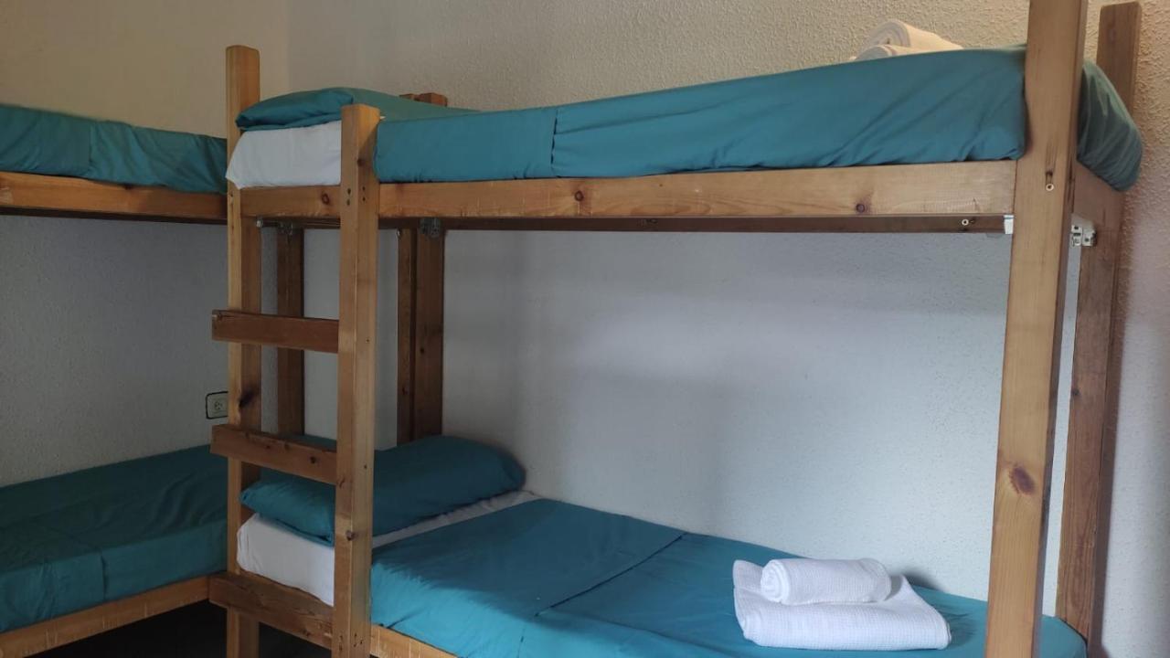 Albergue Triton - Вильянуа Экстерьер фото