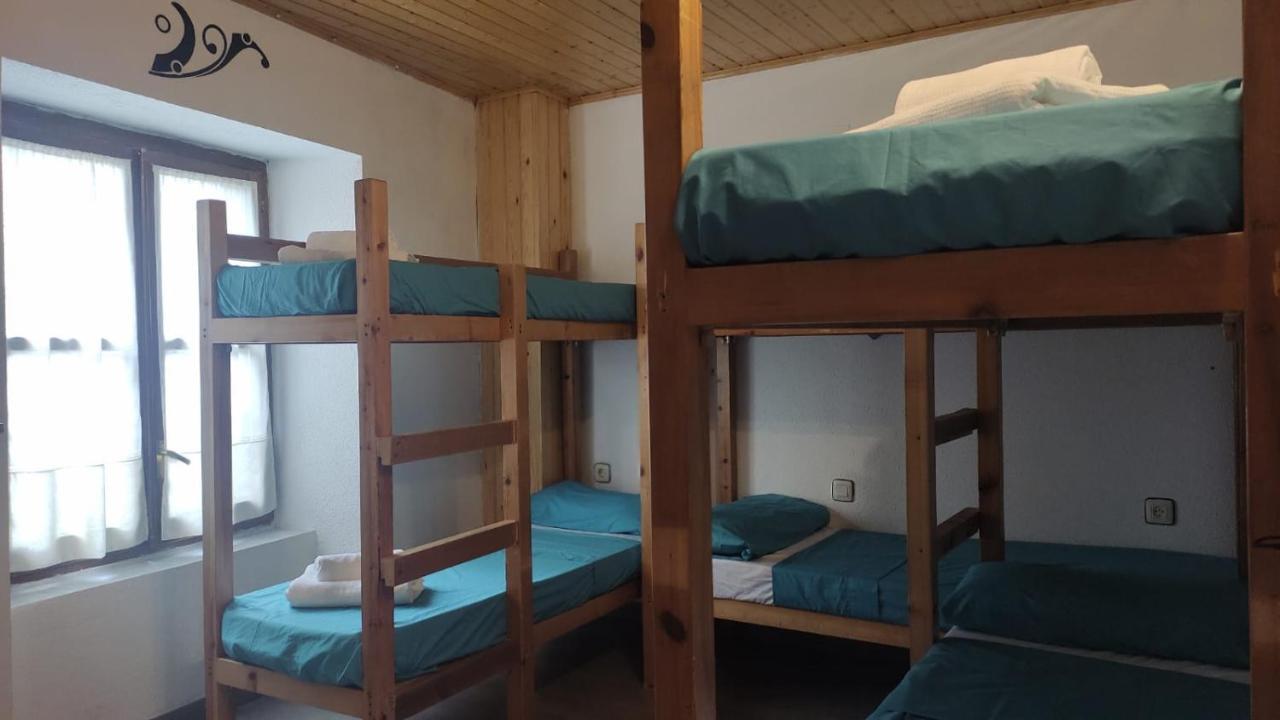 Albergue Triton - Вильянуа Экстерьер фото