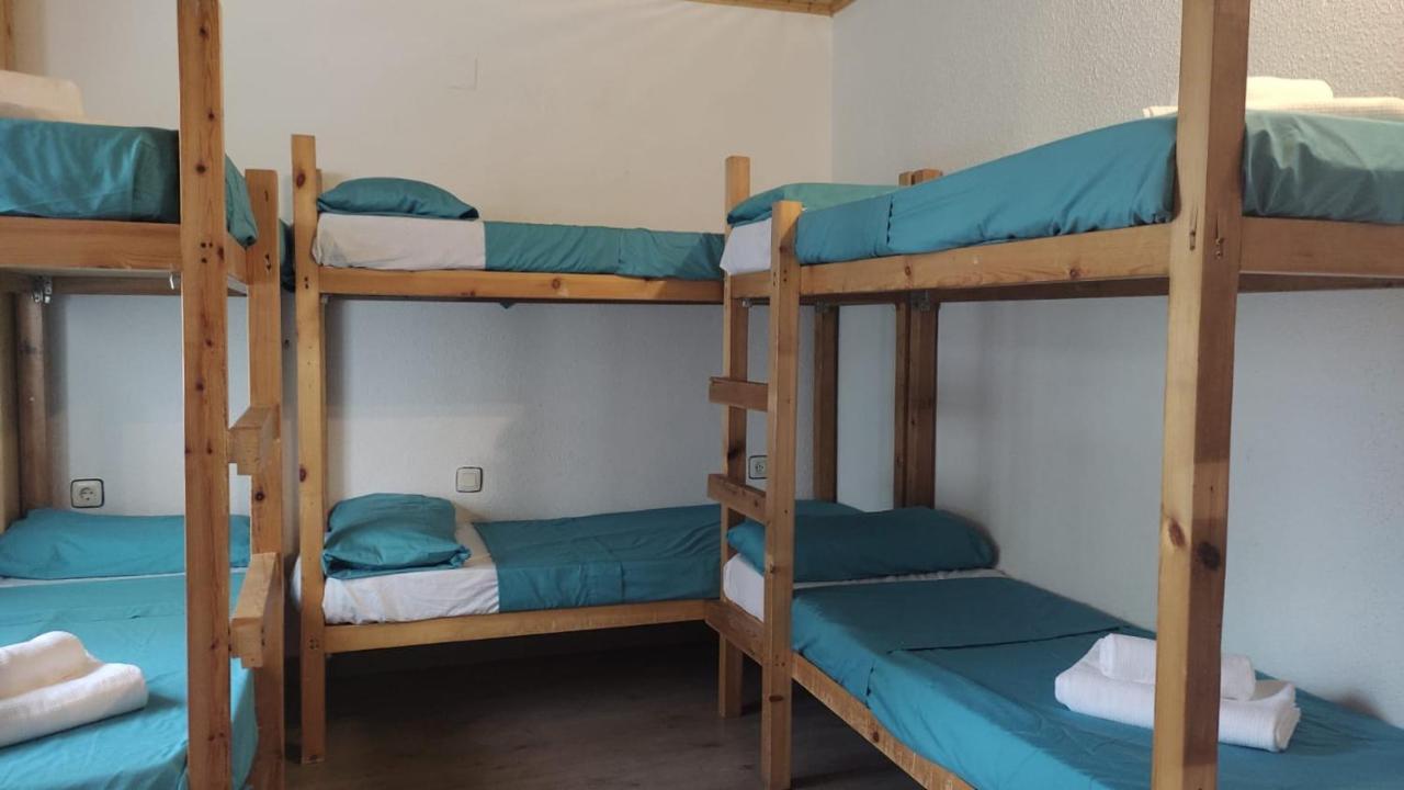 Albergue Triton - Вильянуа Экстерьер фото